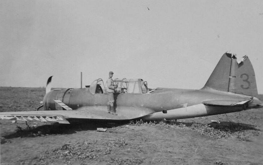 Su-2 "Red 3" shot down in 1941