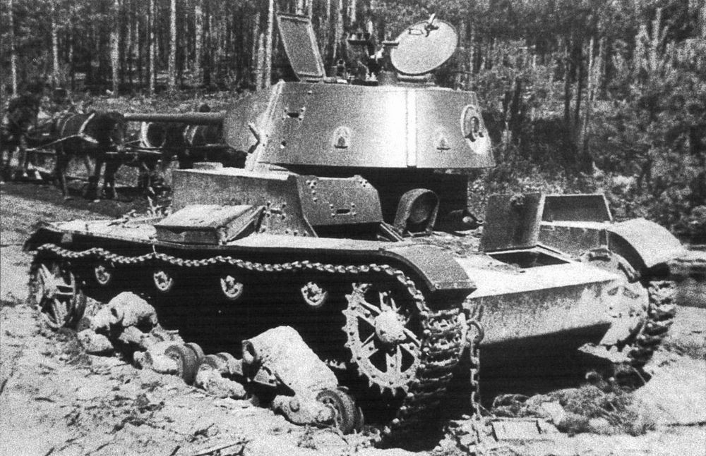 T-26 model 1938 abandoned in 1941