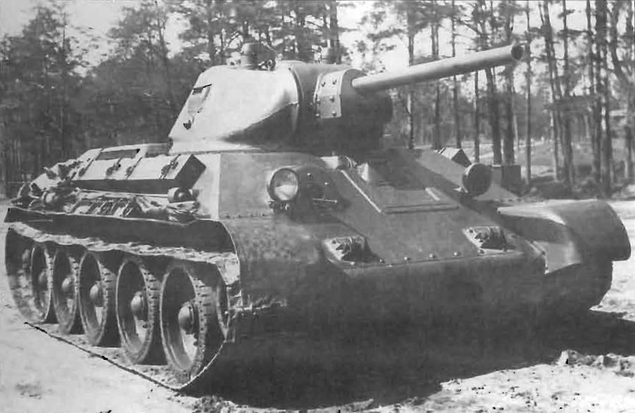 T-34/76 model 1941, the cast turret