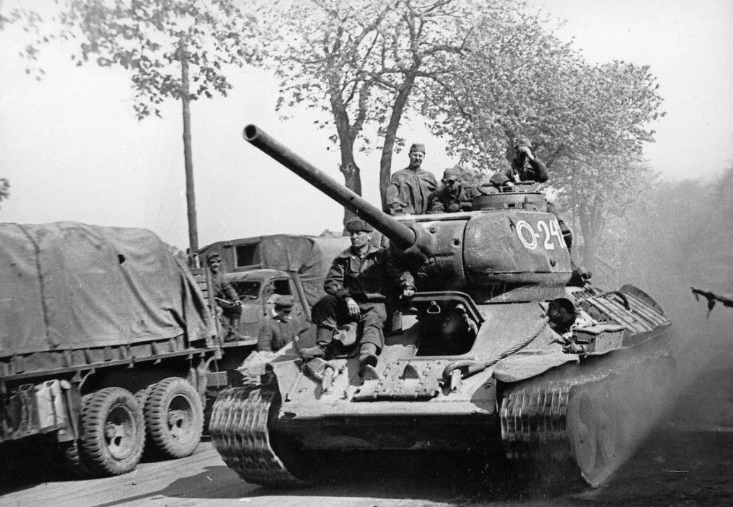 T-34/85 of the 7th Guard Tank Corps, 1945