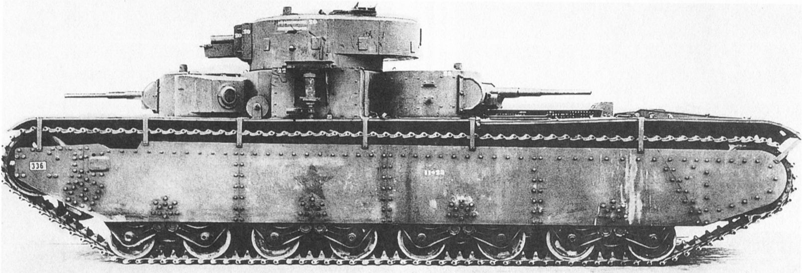 T-35 soviet heavy tank model 1938, the port side, Fall 1941 (1)
