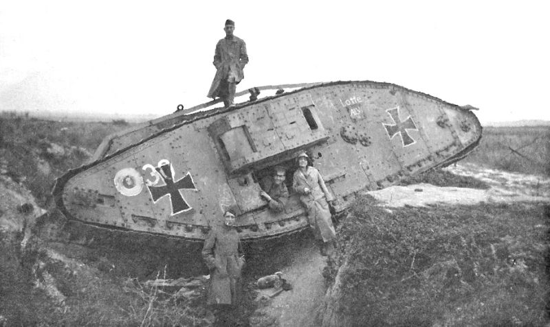 The Mark IV female tank captured and used by Germans named "Lotte", 1917 (3)