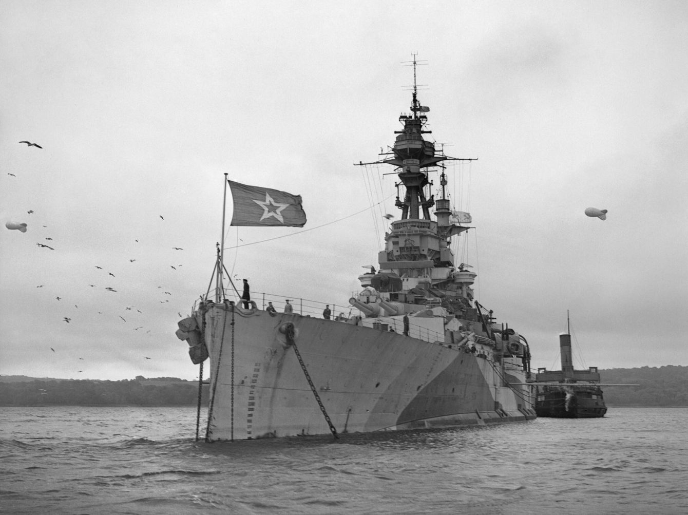 The soviet battleship Arkhangelsk (ex HMS Royal Sovereign, the Revenge-class), 1944 (2)