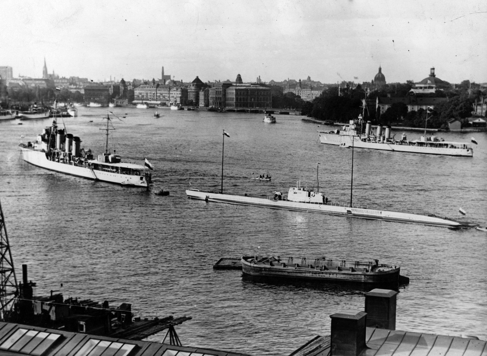 The visit of the Polish Navy ships in Stockholm, 1932 (1)