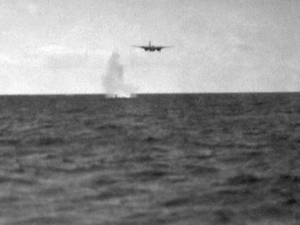Torpedo-"Boston" in attack.