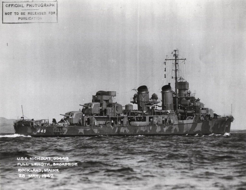 USS_Nicholas_(DD-449)_during_trials_on_28_May_1942_c