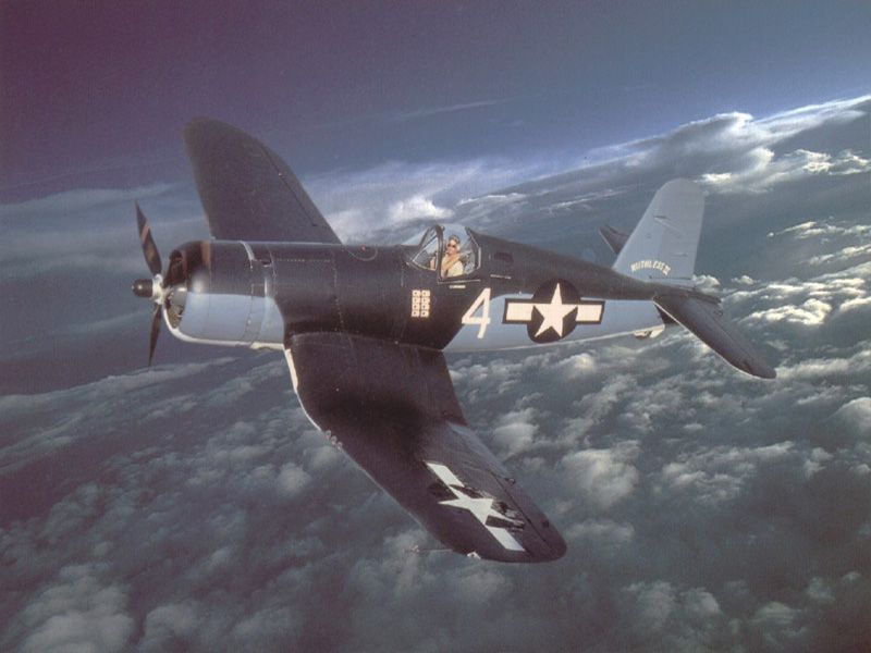 Vought F4U Corsair 800 x 600