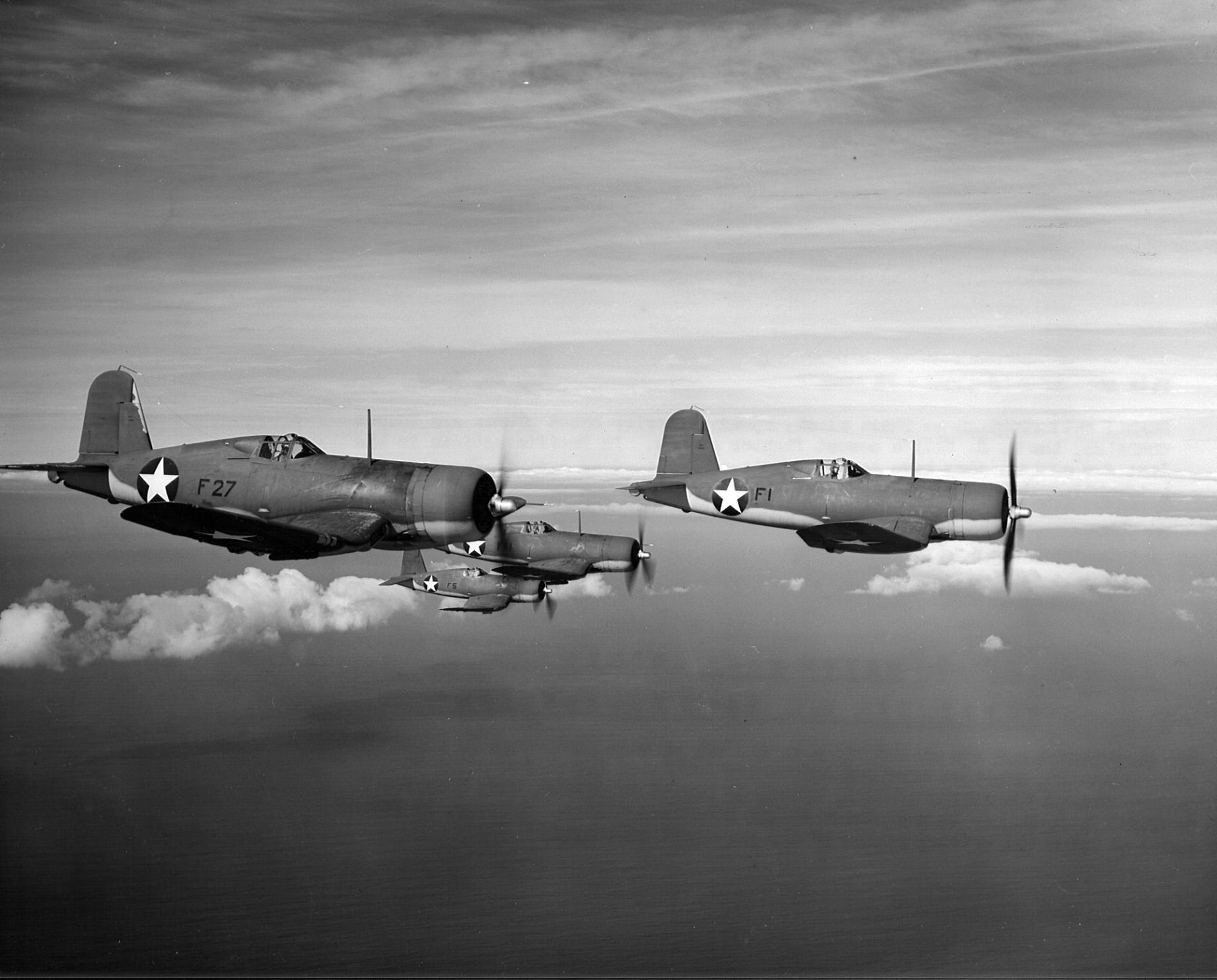 Vought_F4U-1 Corsairs of the VF-12 in flight on 26 May 1943