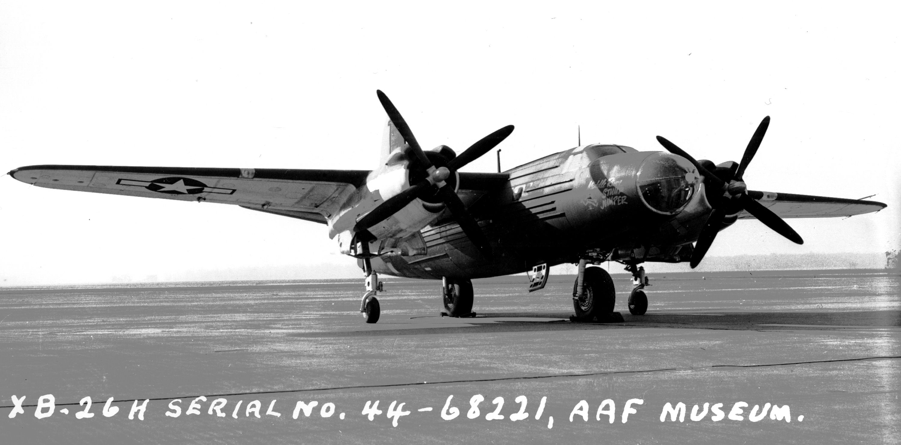 XB-26H_44-68221