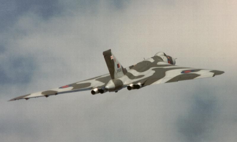 XH558 Avro Vulcan B2 at Abingdon