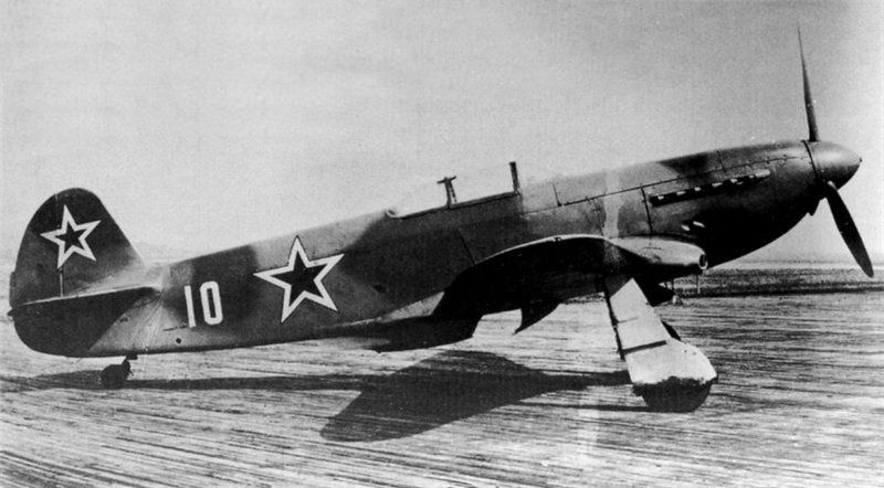 Yak-3 "White 10"