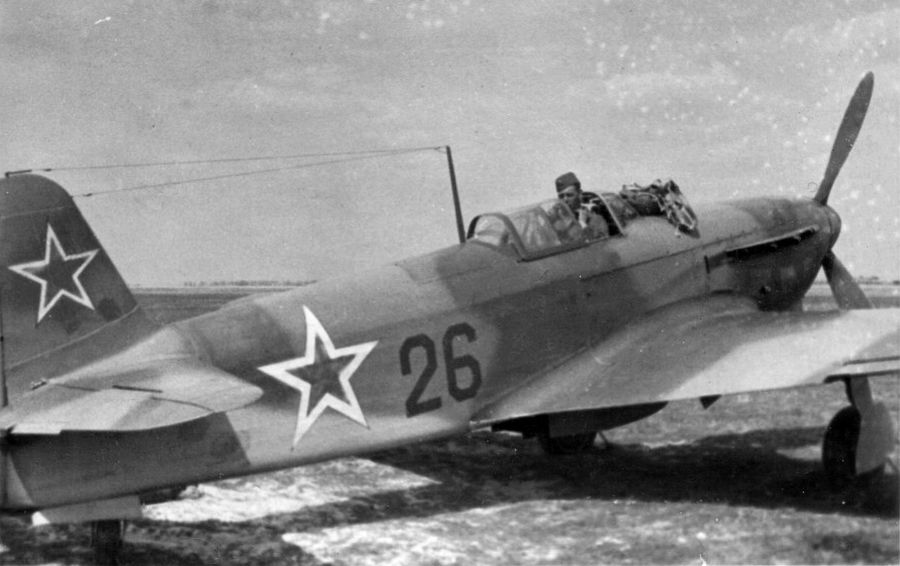 Yak-9 "Red 26",  12 GIAP,  1944