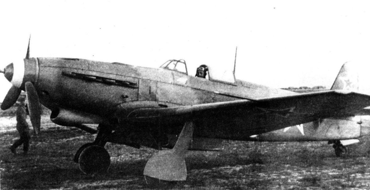 Yak-9D of the Normandie-Niemen Regiment.