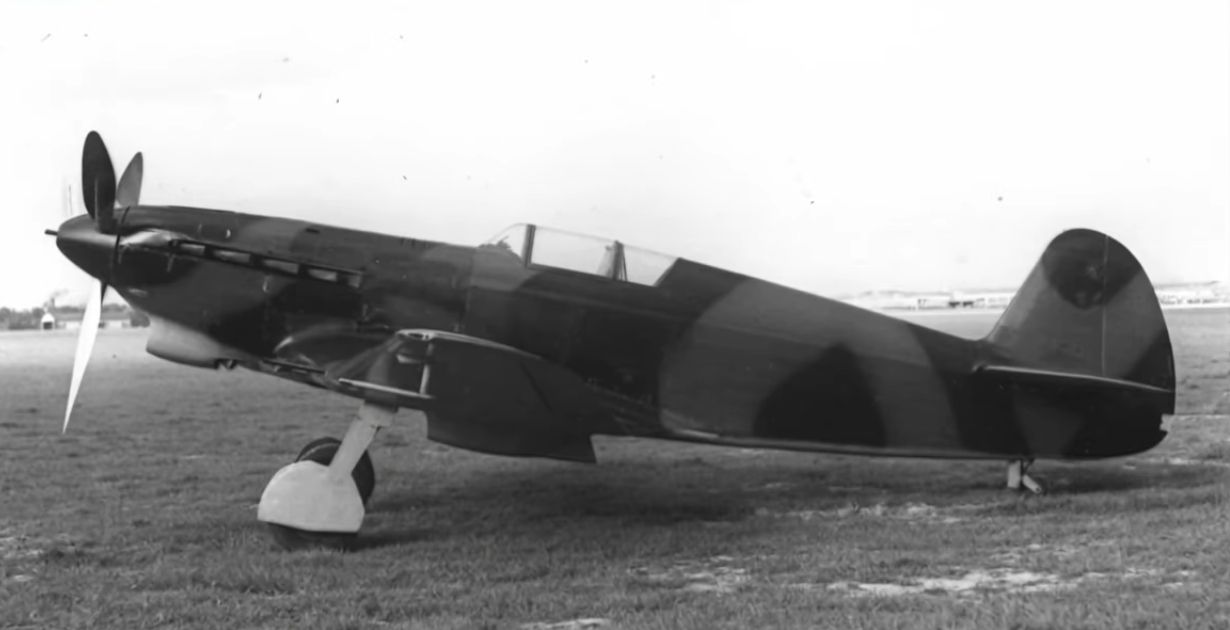 Yakovlev Yak-1 ( I-30 ) (2)