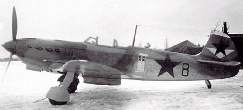Yakovlev Yak-7B of later series, 42 IAP (1)