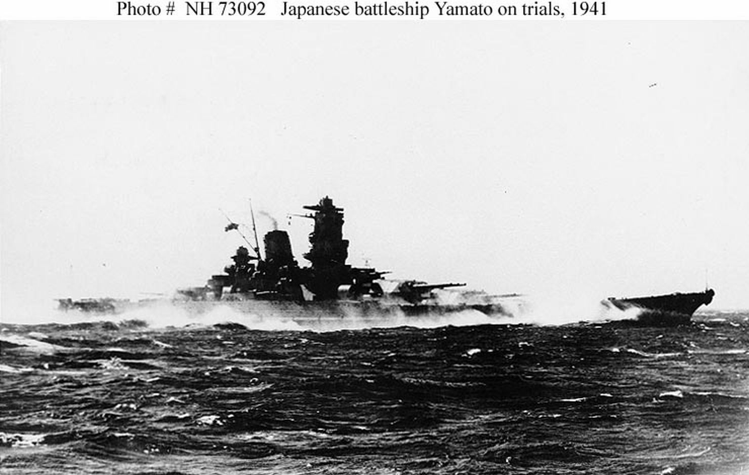 Yamato_on_trials_1941