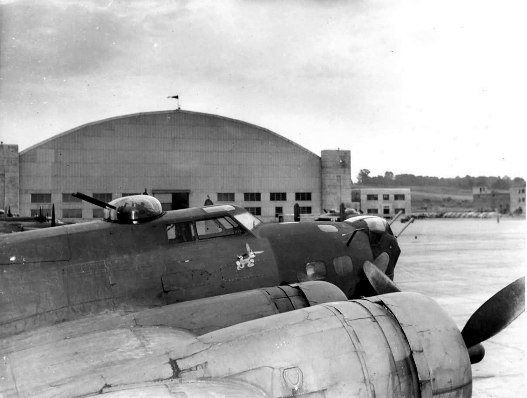 YB-40_nose