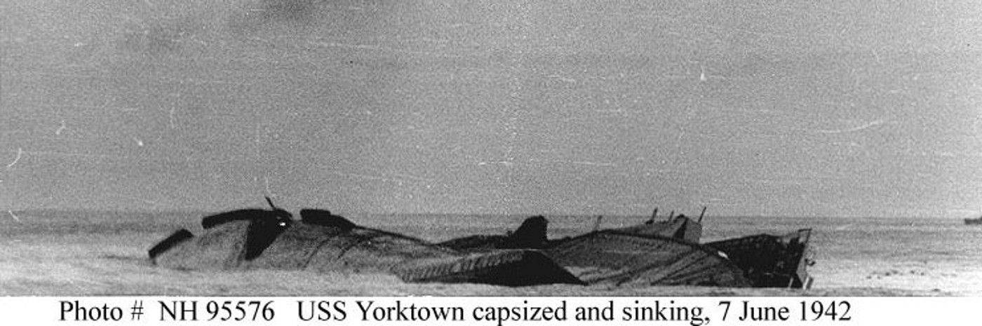 Yorktown_capsized