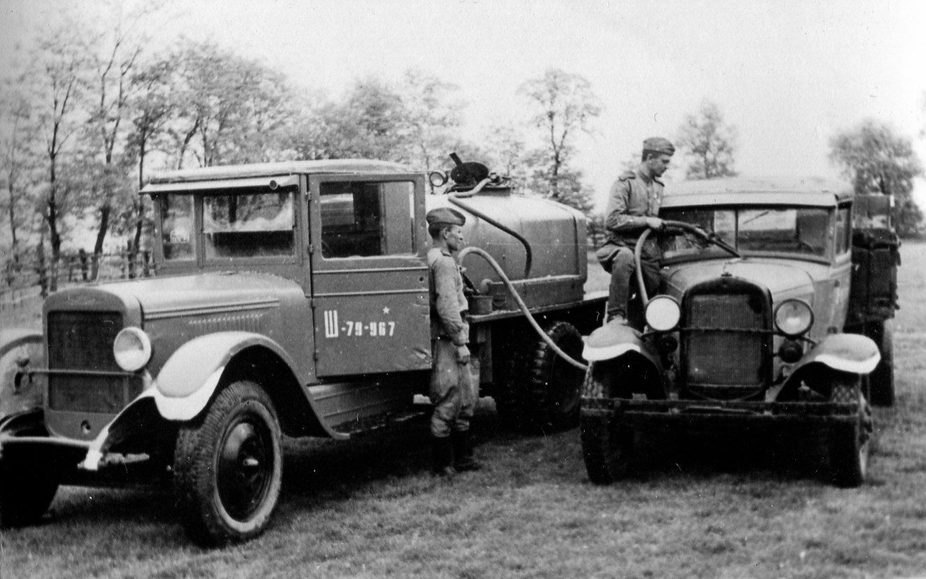 ZiS-5 and GaZ AA trucks 1944/45