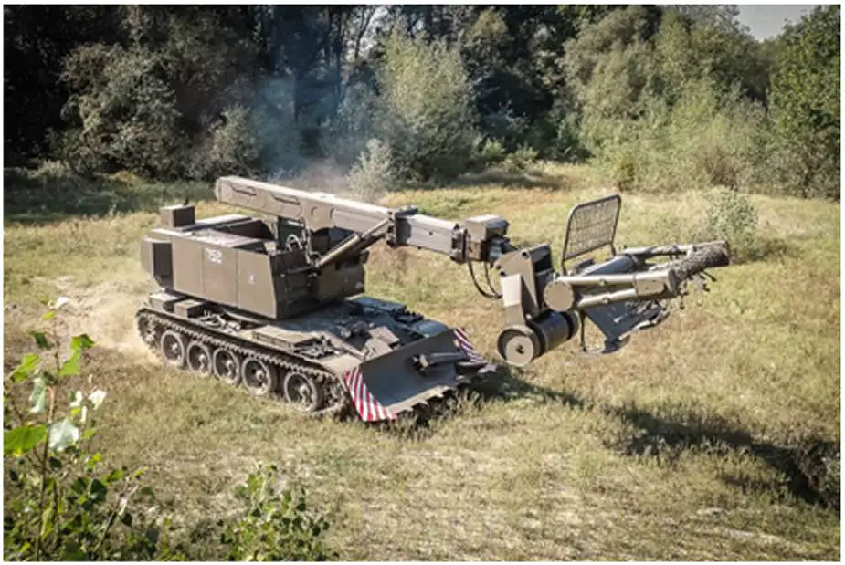 CSM_Industry_from_Slovakia_to_supply_Ukrainian_Army_with_T-55-based_demining_vehicle_1.jpg