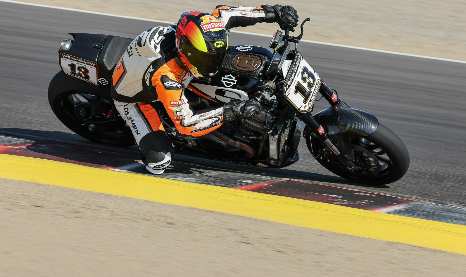 www.roadracingworld.com