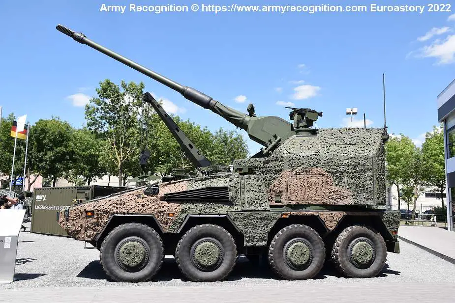 Ukraine_to_Receive_First_Fleet_of_German_RCH_155_Wheeled_Howitzers_in_2024_925_001.jpg